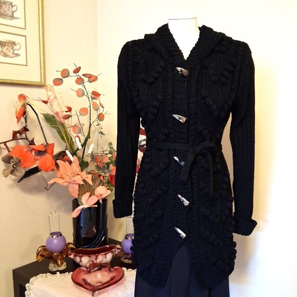 NWT Woman's Black Hooded Cardigan Coat Knit Lightweight Warm & Elegant Outerwear - Picture 5 of 10